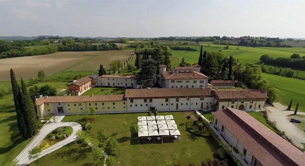 Relais Corte Cavalli Ponti sul Mincio Esterno foto