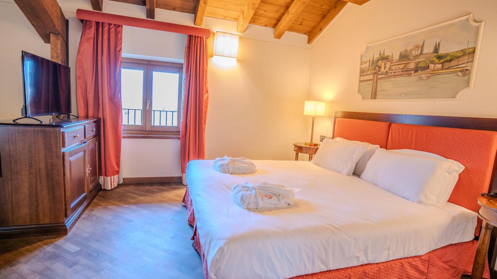 Relais Corte Cavalli Ponti sul Mincio Esterno foto