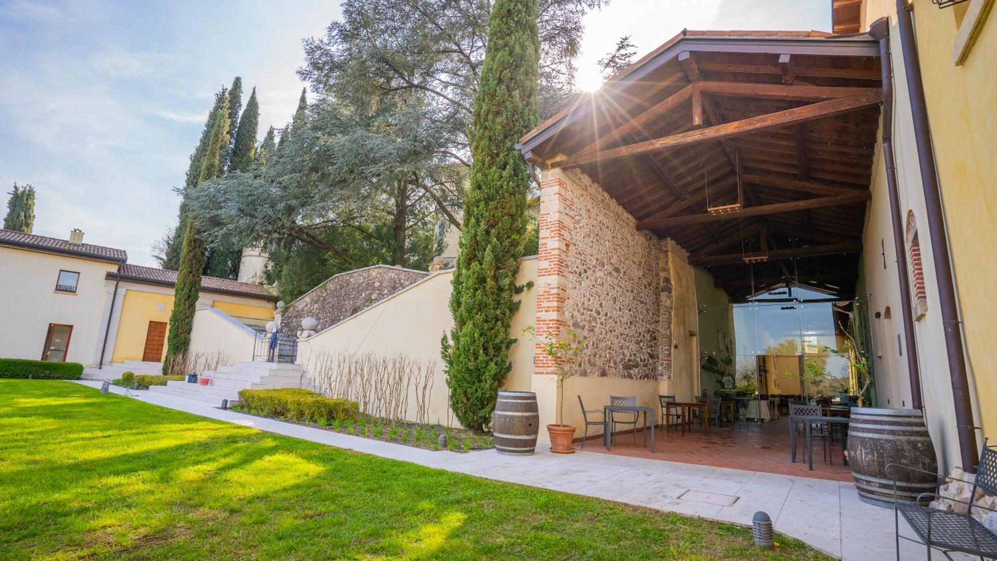 Relais Corte Cavalli Ponti sul Mincio Esterno foto