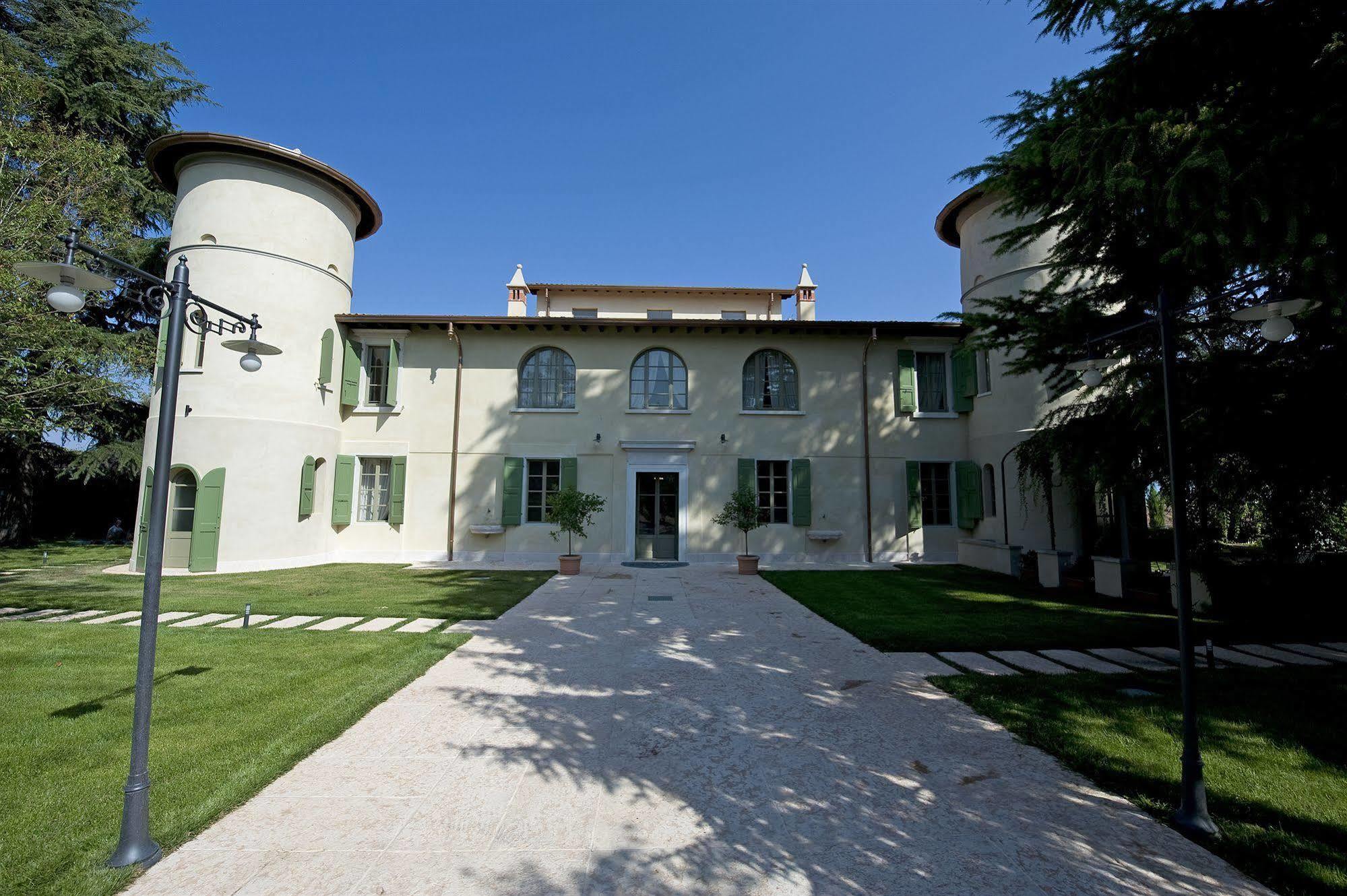 Relais Corte Cavalli Ponti sul Mincio Esterno foto