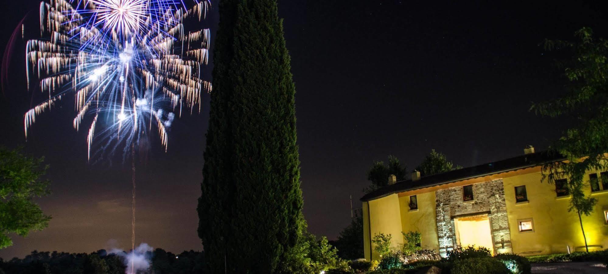 Relais Corte Cavalli Ponti sul Mincio Esterno foto